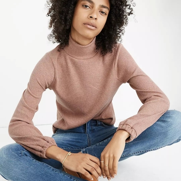 Madewell heathered bubble-sleeve swing turtleneck. - Picture 1 of 8